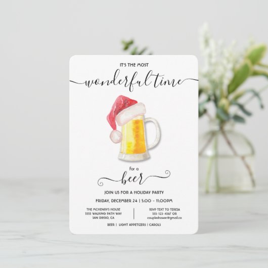 Funny Beer-kerstfeestdag uitnodiging (Staand voorkant)