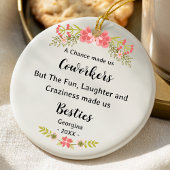 Funny bestie coworker floral wreath personalized keramisch ornament