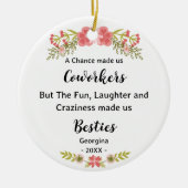 Funny bestie coworker floral wreath personalized keramisch ornament (Voorkant)