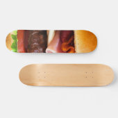 Funny big hamburger skateboard (Horizontaal)