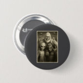 Funny Bigfoot, Alien, &amp; Yeti Sasquatch Rock On Ronde Button 5,7 Cm (Voorkant /achterkant)