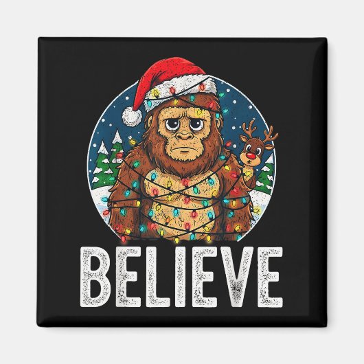 Funny Bigfoot Believe Christmas Sasquatch Santa Fo Magneet (Voorkant)