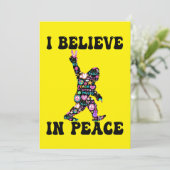 Funny Bigfoot geloof ik in vrede Feestdagenkaart (Staand voorkant)