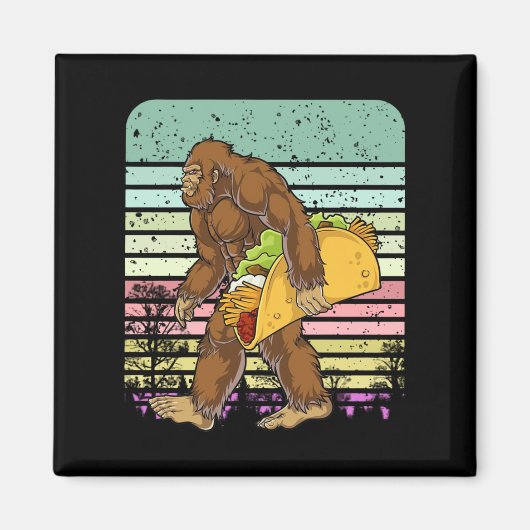 Funny Bigfoot Holding A Taco Magneet (Voorkant)