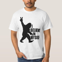 Funny Bigfoot-ik geloof in mijn eigen T-shirt