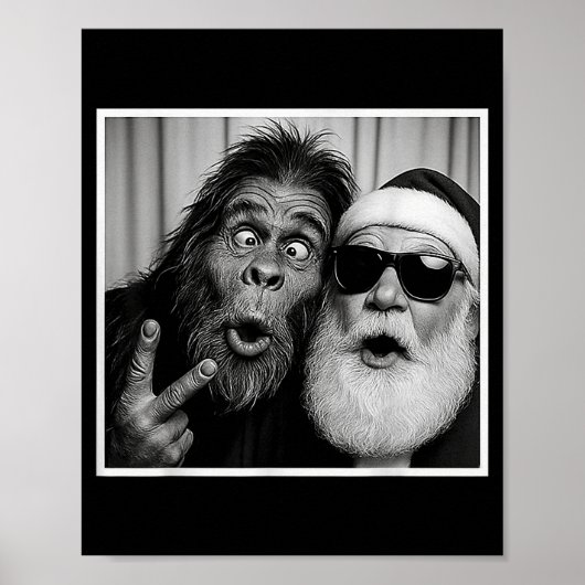 Funny Bigfoot Photobooth With Santa Christmas Xmas Poster (Voorkant)