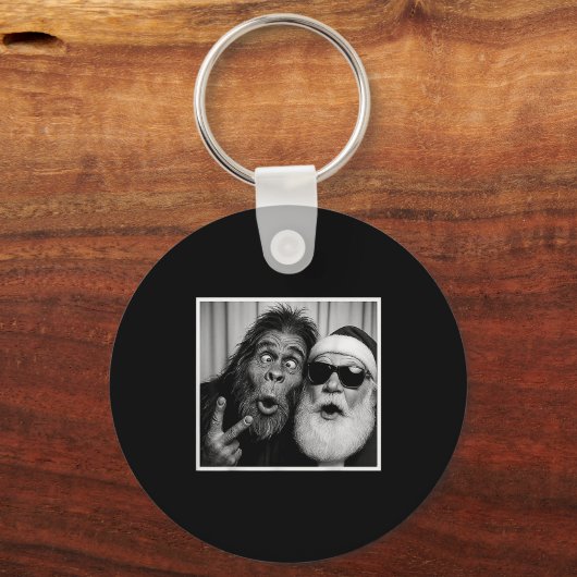 Funny Bigfoot Photobooth With Santa Christmas Xmas Sleutelhanger (Voorkant)