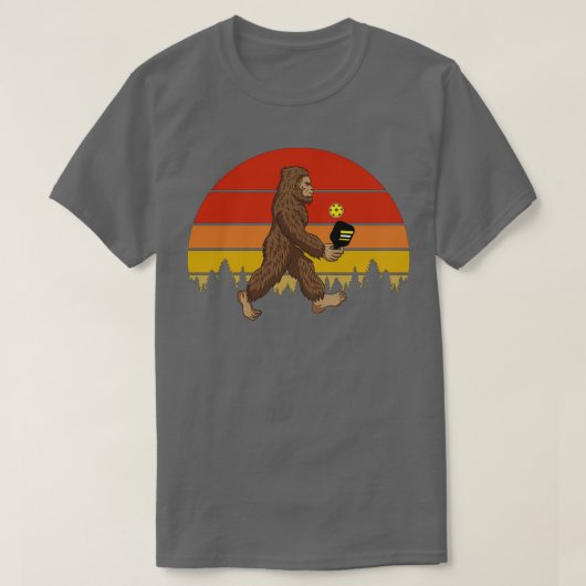 Funny Bigfoot PickleballTShirt T-shirt (Design voorkant)