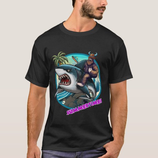 Funny Bigfoot Riding a Shark: Hilarious Sasquatch T-shirt (Voorkant)