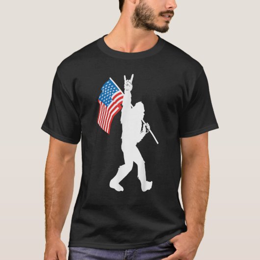 Funny Bigfoot Rock en Roll USA Flag voor Sasquatch T-shirt (Voorkant)