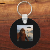 Funny Bigfoot Selfie With Loch Ness Monster And Uf Sleutelhanger (Voorkant)