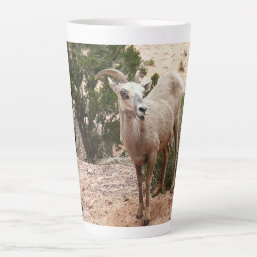 Funny Bighorn Sheep in Zion National Park Latte Mok (Voorkant)