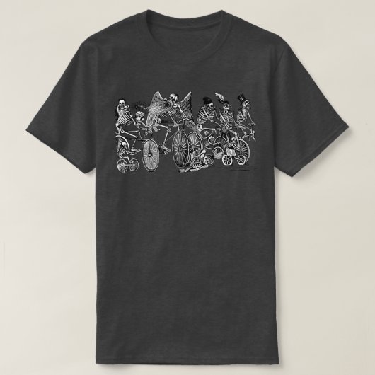 Funny Bike Riding Skeletons Fietsen voor fietsers T-shirt (Design voorkant)