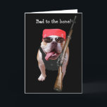 Funny Biker/Nonconformist Bull Dog Birthday Kaart<br><div class="desc">Funny Bull Dog in een rode banaan,  zwart leren vest,  en zonnebrillen,  met een geweer,  op de voorkant.   U kunt alle tekst aanpassen,  de doopvont,  de doopvontgrootte en de kleur veranderen.  Binnen de tekst "Happy Birthday" is apart,  zodat hij groter kan zijn.  Deze hond is van publicdomainpictures.</div>