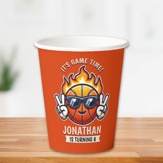 Funny Birthday Boy with Basketball Theme Papieren Bekers