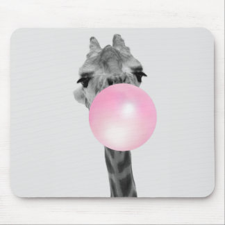 Funny Black and White Giraffe met Bubble Gum Muismat