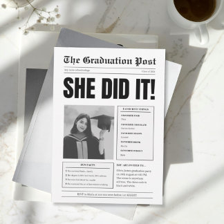 Funny black and white newspaper graduation party kaart