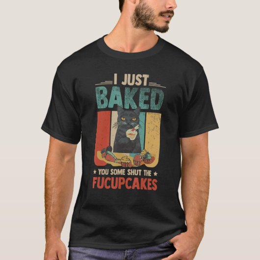 Funny Black Cat Baking... ik heb je net wat koekje T-shirt (Voorkant)
