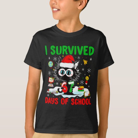 Funny Black Cat Christmas I Survived 67 Days Of Sc T-shirt (Voorkant)
