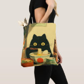Funny Black Cat Eating Ramen Tote Bag (Dichtbij)
