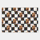 Funny Blue Checkered Highland Cow Birthday Inpakpapier Vel (Voorkant 3)