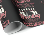 Funny Bowler Humor Lucky Bowling Cadeaupapier (Rol Hoek)