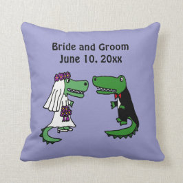 Funny Bride en Groom Alligator Wedding Art Kussen