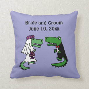 Funny Bride en Groom Alligator Wedding Art Kussen