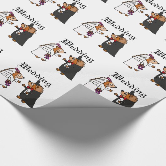 Funny Bride en Groom Hedégel Wedding Art Cadeaupapier (Hoek)