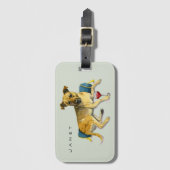 Funny Brindle Dog die zich met wijn bezighoudt Bagagelabel (Voorkant (verticaal))