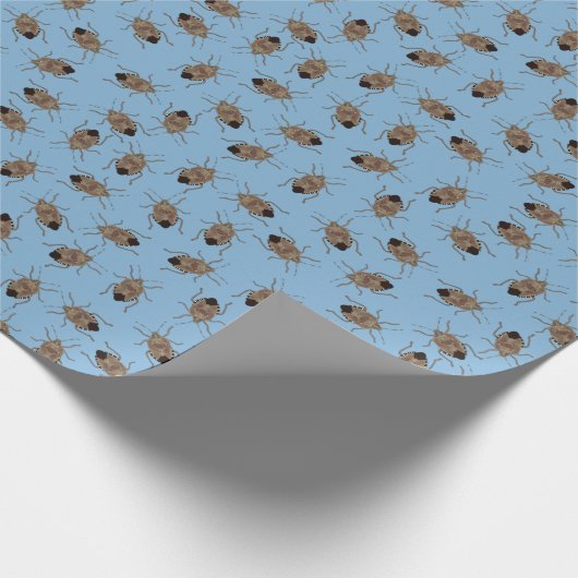Funny Brown and Blue Stink Bugs Insects Patterned Cadeaupapier (Hoek)