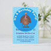 Funny brown farmyard turkey met vliegende cartoon kaart (Staand voorkant)