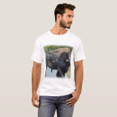 Funny Bull Bison met zijn testikels T-shirt (Voorkant volledig)