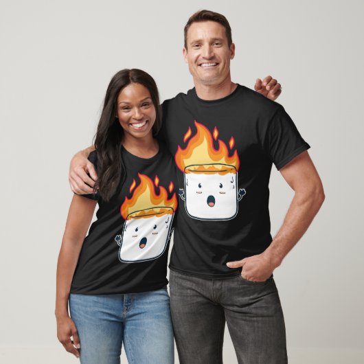 Funny Burning Marshmallow Camping Gift voor Camper T-shirt (Unisex)