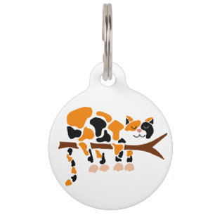 Funny Calico Cat in Tree Art Huisdierpenning