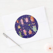 Funny Cartoon Animals Zing Happy Birthday Ronde Sticker (Envelop)