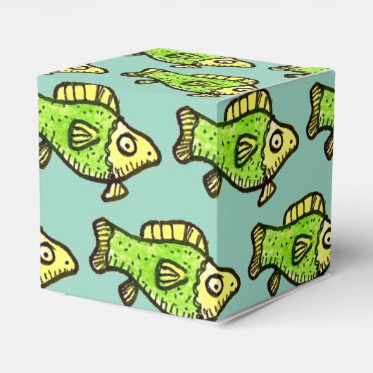 Funny Cartoon Green Fish Drawing Bedankdoosjes (Achterkant)