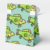 Funny Cartoon Green Fish Drawing Favor Boxes Bedankdoosjes (Achterkant)