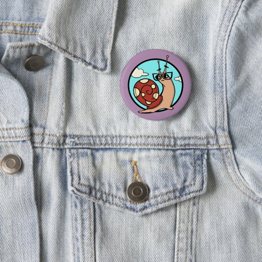 FUNNY CARTOON SNAIL GRAPHIC ROUND PIN BACK BUTTON (In situ)