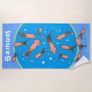 Funny cartoon squid school met blauwe bubbels strandlaken