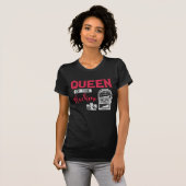 Funny Casino Gambling Queen Slot Machine Quote T-shirt (Voorkant volledig)