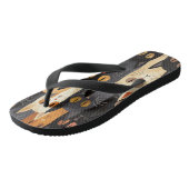 Funny Cat Faces Cartoon in zwart en Sinaasappel Teenslippers (Schuin)