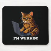 Funny Cat Im Werkin Working From Home Cat On Lapto Muismat (Voorkant)