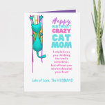 Funny CAT MOM Birthday Wife van de man Kaart<br><div class="desc">Zo'n grappig spelletje met woorden die ik niet kon weerstaan voor mannen en vriendinnen om hun vrouwen en vriendinnen te geven! Dat zijn natuurlijk ook kattemoeders!! Dit is een van de vele geweldige unieke en leuke kaarten voor Cat Dads en Crazy Cat Moms.</div>