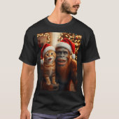 Funny Cat Selfie With Bigfoot Christmas Sasquatch T-shirt (Voorkant)