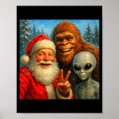 Funny Cat Selfie With Santa Claus &amp; Bigfoot Me Poster (Voorkant)