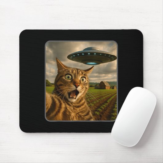 Funny Cat Selfie With Ufo Alien Meme  Muismat (Met muis)