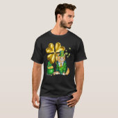 Funny Cat Shamrock Irish Saint Patrick Day T-shirt (Voorkant volledig)