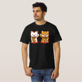 Funny Cat T-Shirt - Maneki-neko High Five (Voorkant volledig)