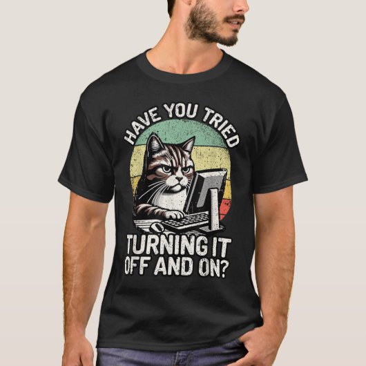 Funny Cat Tech Support Retro Computer Meme T-shirt (Voorkant)